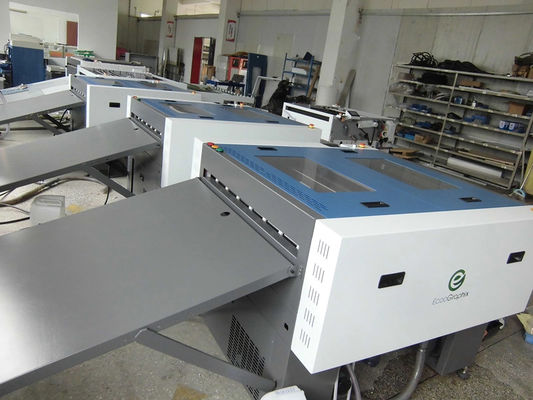 Macchina per lo sviluppo di lastre CTP a risparmio energetico per grandi formati con elaborazione a velocità regolabile