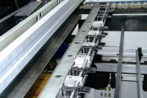 Stampatrice a base piatta Automatic Foil Stamping e macchine tagliante 1060 x 760mm