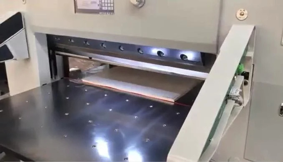 ECOO 1316 Tagliatore digitale a piatta tela per varie tavole ondulate