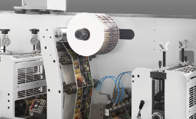 Macchina da stampa flessografica per etichette automatica ad alta velocità 8 colori