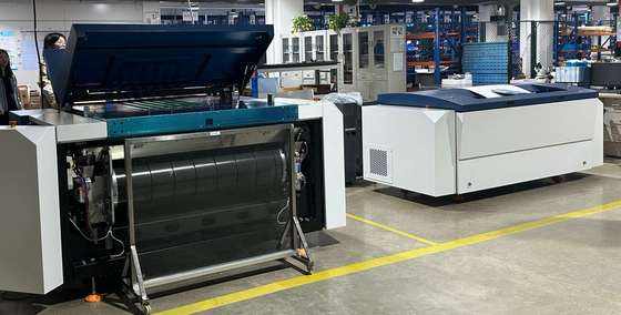 4UP precomprimono la stampa offset PCT lavorano il Manica a macchina 2400dpi 24 di facile impiego