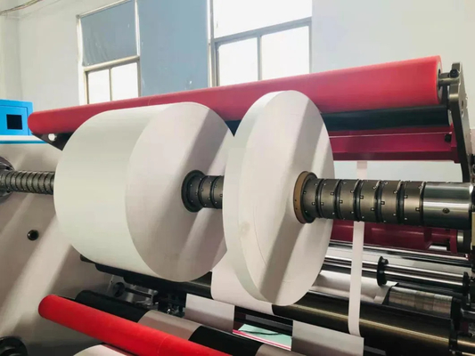 Macchina di taglio automatico di carta stratificata / rivestita / stratificata 210m/min
