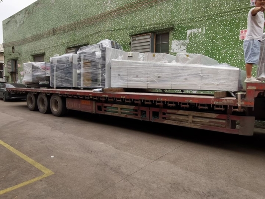 Macchina per il rivestimento di parti UV e per il rivestimento complessivo ad alta velocità 9000 fogli/ora