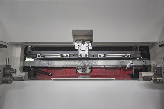 Apparecchiature di prepressione automatiche Macchine di taglio a striscia a striscia a letto piatto con stripping