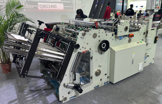 Macchina di produzione di cartoni automatici per hamburger / scatole di hamburger