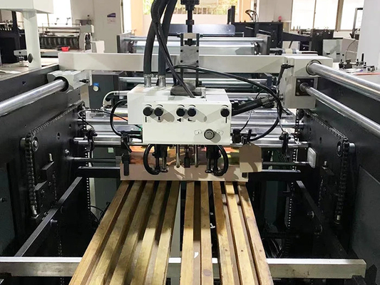 Ecoo Coating-760 Macchina di verniciatura UV per materiali di imballaggio e stampa