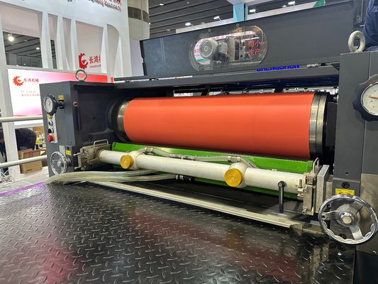 Macchina per rivestimento UV ad alta velocità 9500 fogli/ora con 720x1050mm Max Coating Size per acqua base e vernici UV