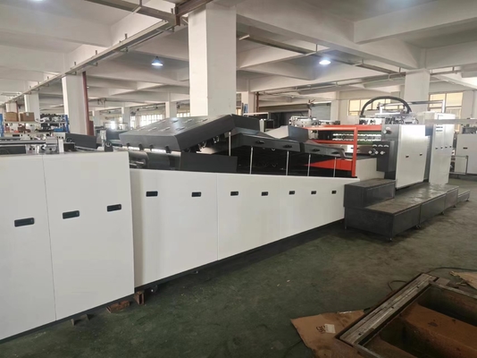 Macchina automatica per rivestimento e vetratura di vernici UV per cartone