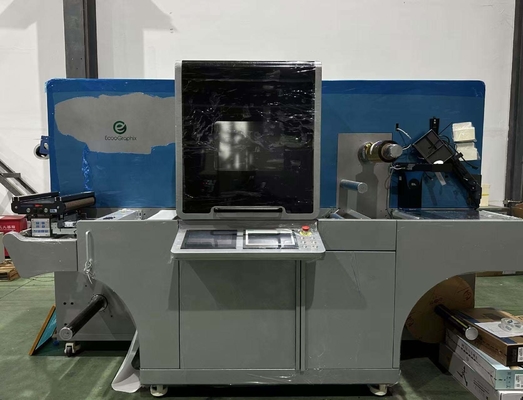 Macchina per la verniciatura e la stampa a freddo con lamina a caldo per la valorizzazione della stampa digitale a getto d'inchiostro