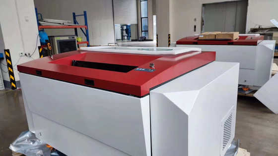 Macchina per piastre CTP termica con dimensioni massime di piastra 1163x940mm Garanzia di 3 anni e lunghezza d'onda laser 830nm