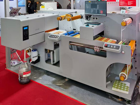 Macchina automatica per la stampa e il taglio di etichette digitali a piccola produzione