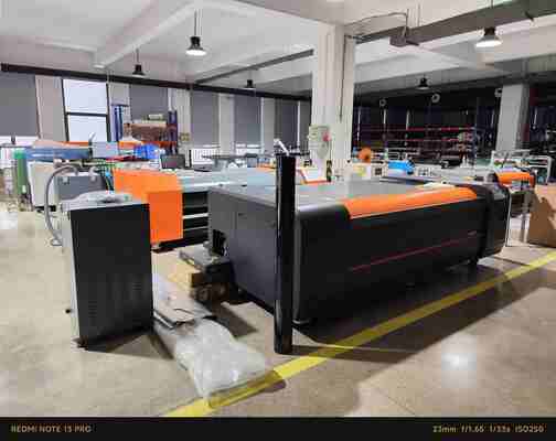 3,5 m²/h Velocità di produzione 5080 dpi Risoluzione 256 canali laser Macchina per l'imaging di lastre CTP per flessografia ad alta velocità