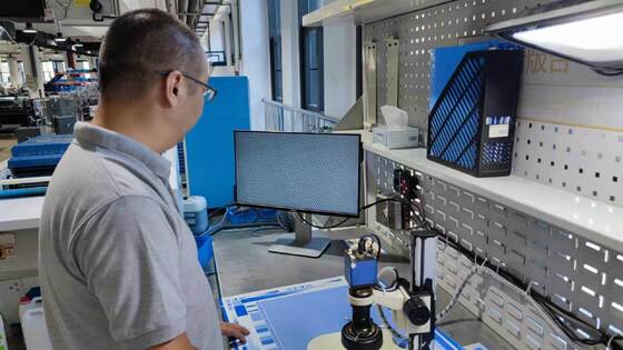 Piastra di stampa ECOO-G CTP con impressione lunga 150,000, risoluzione di 2400 Dpi e velocità di spazzola di 100 giri al minuto per la stampa commerciale e industriale