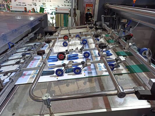A0 Macchina per la lucidatura di fogli di cartone con vernici UV