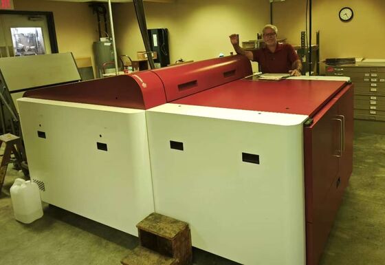 Macchina CTP termica automatica per giornali online A1 con 45 piastre all'ora e sistema di caricamento automatico laser a 256 canali