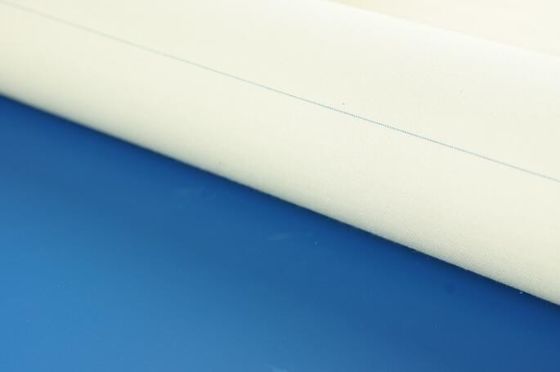 Coperta di gomma di stampa offset di 3 pieghe con lo strato compressibile delle cellule vicine