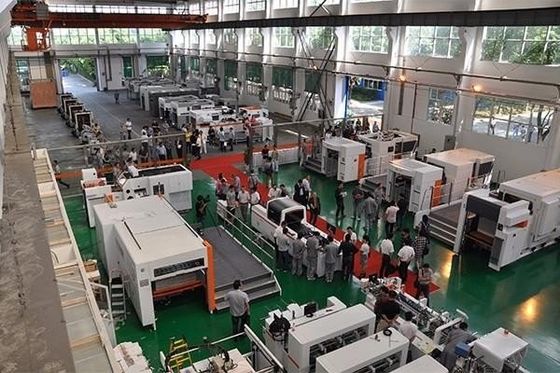 Dimensione massima del foglio 1040×720 mm Doppia regolazione di impressione a micrometro TD790 Tagliatrice