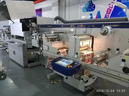l'autoadesivo dell'etichetta di 330mm Digital sventa timbrando la stampante a getto di inchiostro della vernice