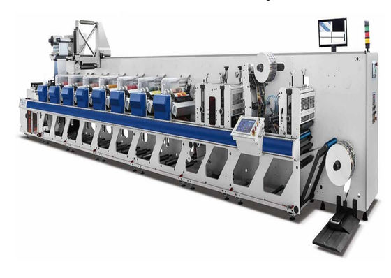 Il flexographix automatico identifica la stampatrice con la taglierina di dado