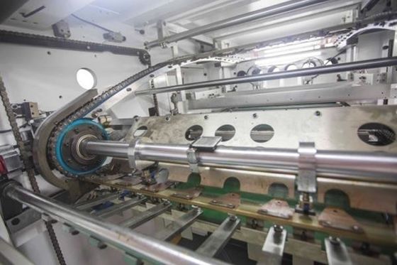 stagnola automatica di 800x580mm che timbra macchina tagliante con la spogliatura