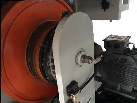 1080BQ macchina automatica di taglio a striscia con rimozione dei rifiuti per l'abbellimento delle carte