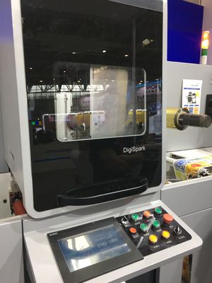 EcooGraphix DigiSpark Digital Label Printing Machine per effetti visivi unici