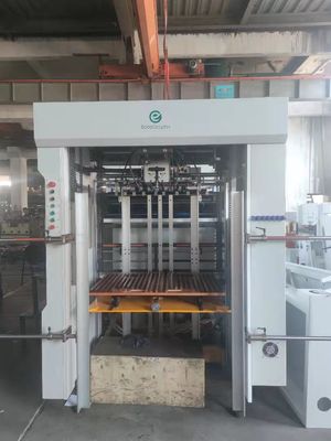 Macchina di taglio a striscia 1080x780mm con rimozione dei rifiuti