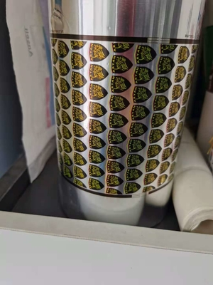 80m/Min Adhesive Flexographic Printing Machine con la verniciatura