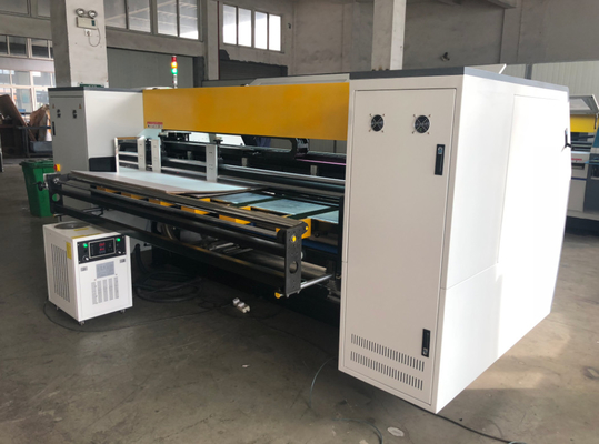 CMYK ha ondulato la larghezza d'alimentazione della stampante a getto di inchiostro 2500mm di Digital