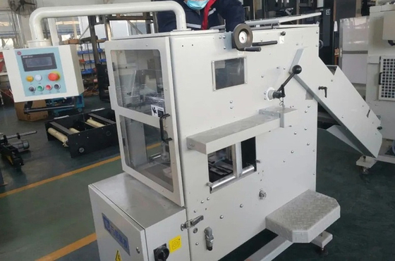 Impilatore compensante 15000 Cycles/H 660mm di cucitura di sella che si alimentano