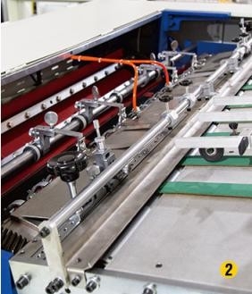 Verniciatrice UV di verniciatura locale 6200PCS/H di ampio formato