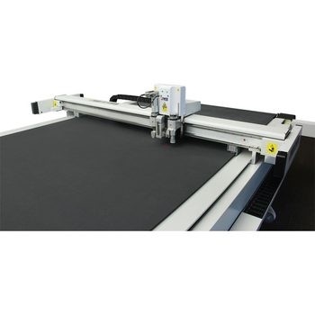 CB03II Tagliatore digitale a cintura a grande formato